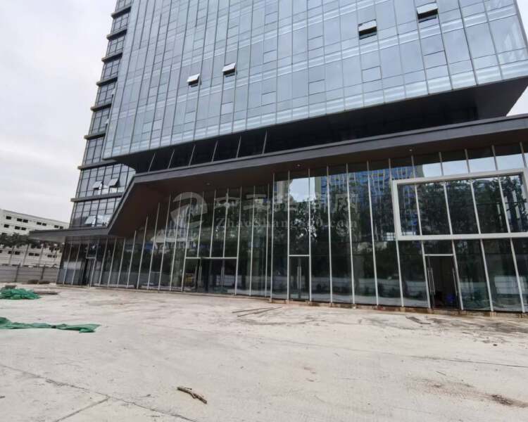 深圳市坪山区大工业区全新32000平米独院商业酒店物业出租，