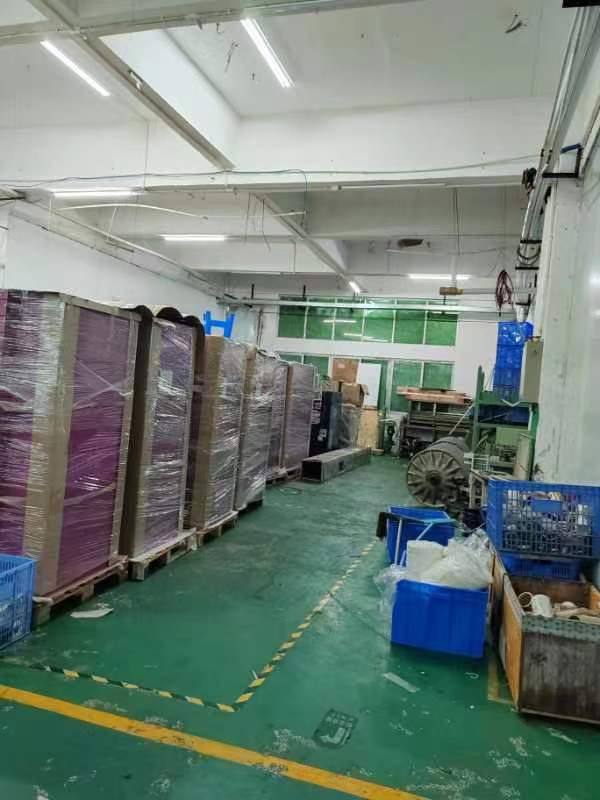 观澜福城工业园厂房分租一楼170平方，适合仓库小加工。