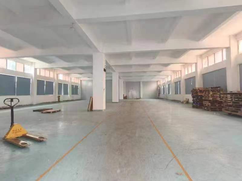 福永工业园区精装修5000平方厂房仓库出租，适合各种行业