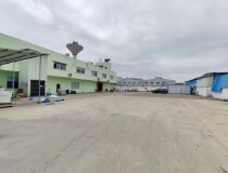 清溪镇中心标准厂房一楼1500平价格便宜超大空地！