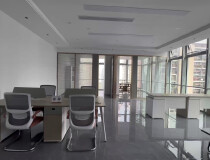 龙岗中心城地铁口甲级写字楼精装办公室208平出租3+1户型