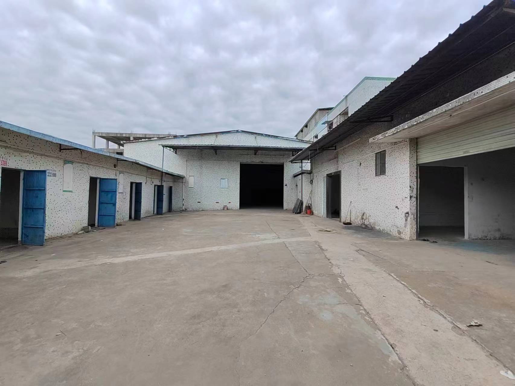 塘厦外环高速出口原房东经典小独院1300平方，现成办公室
