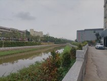深圳福永塘尾最新空出一楼600平大小可分红本可环评