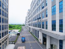 沙田镇新出原房东独院标准厂房面积6050平米出租，现成行车。
