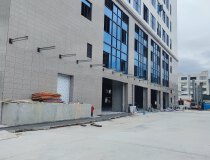 中山市三乡镇成熟工业区全新厂房总面积6000平米大小可分租