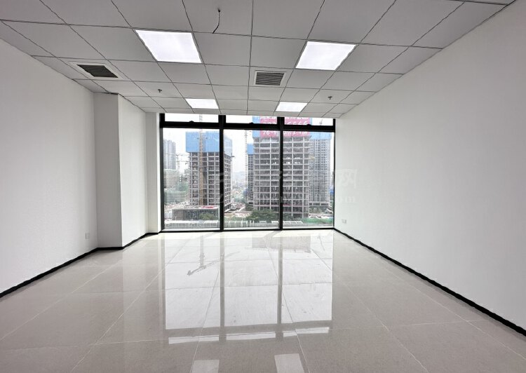 福永塘尾地铁口甲级写字楼288平，私家一格局，精装修交通方便6