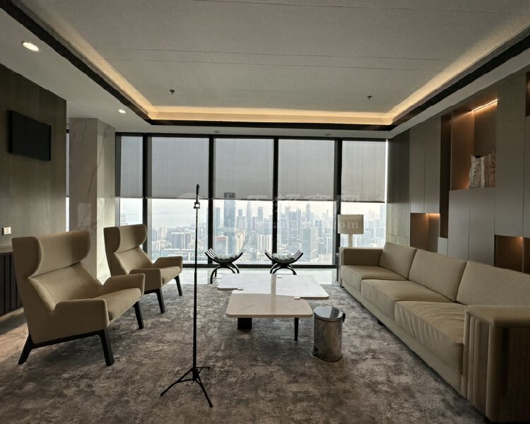 深圳地标超甲级写字楼高层整层出租超豪华装修