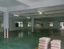 茶山镇卢屋村单一层独院1500平实际面积出租高度6米带办公室