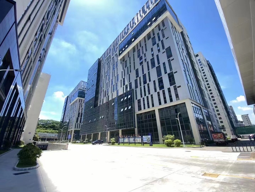 福永高新科技园一楼3000平、精装办公车间+仓库，出租
