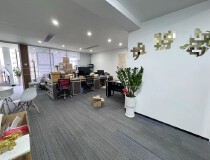 坂田岗头地铁口附近新出精装修小面积办公室出租123平方带家私