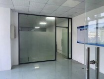 福永宝安大道地铁口附近楼上精装修980平方水电气全
