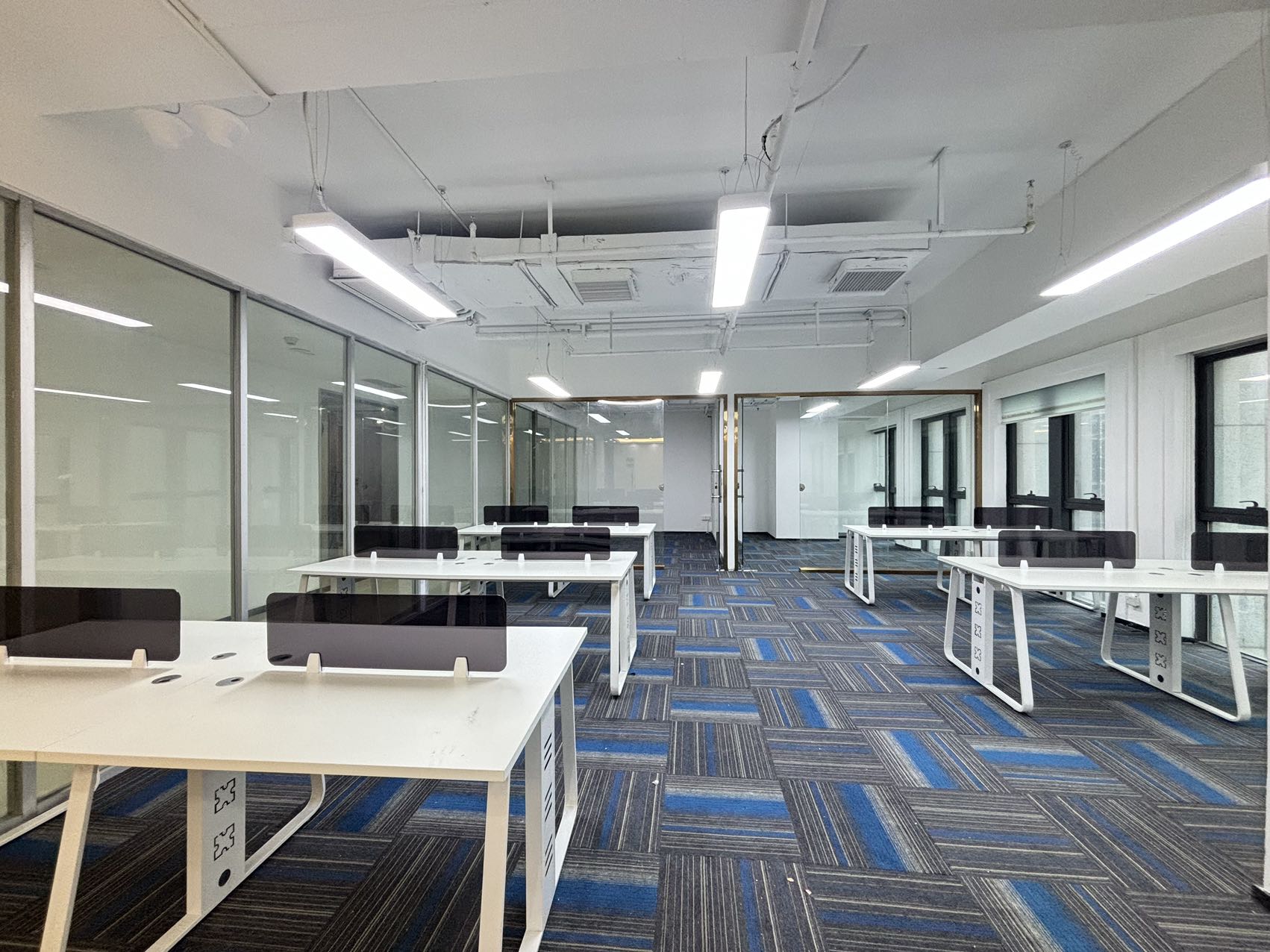 黄埔区科学城地铁站精装修办公室200平适合各种行业采光好
