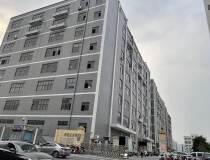 深圳公明新出楼上2200平带精装修，大小可以分租合同3年起