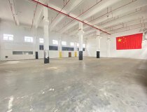 深圳观澜一楼1200平原房东红本厂房大小可分租