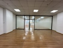 福永塘尾工业区一楼1800平，带装修原房东厂房出租
