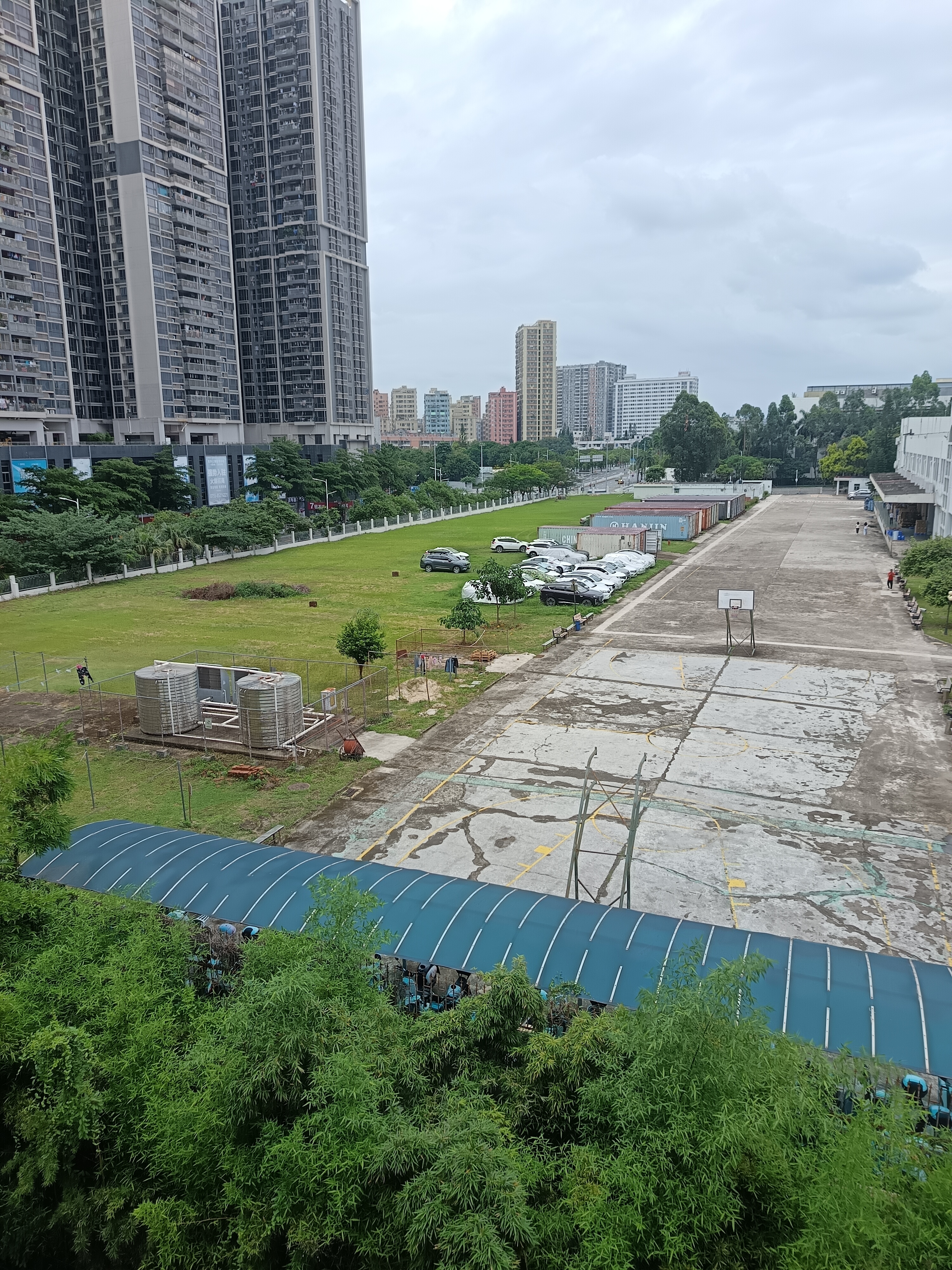 龙华最新空出10000平空地1