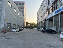 小塘三环路标准厂房一楼1200方，带地坪漆出租