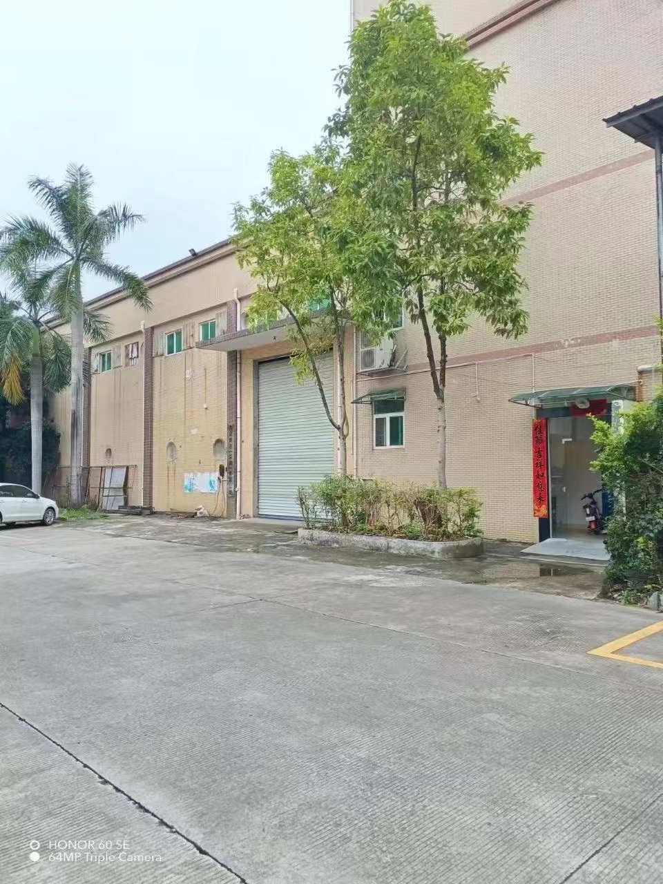 东坑新出独院单一层，带装修办公室，水电齐全