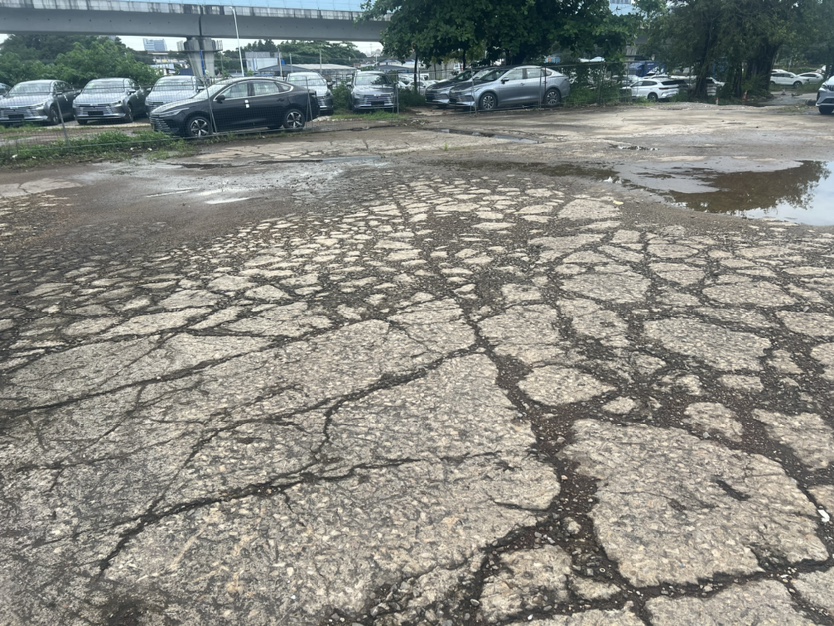 位置好，风水好，大马路边2