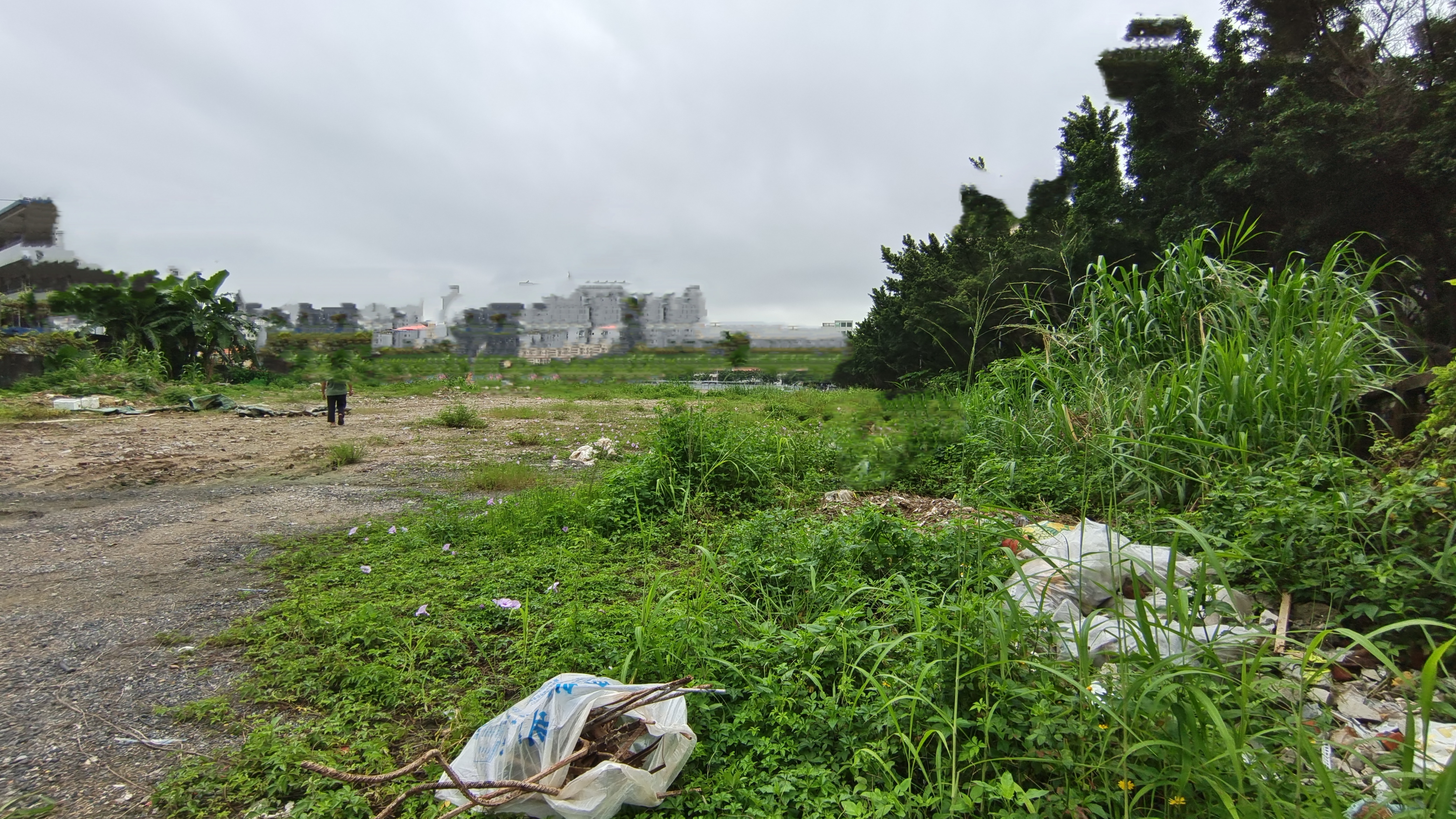 宝安大道沙井地铁口附近2000空地出租网红打卡首选场地2