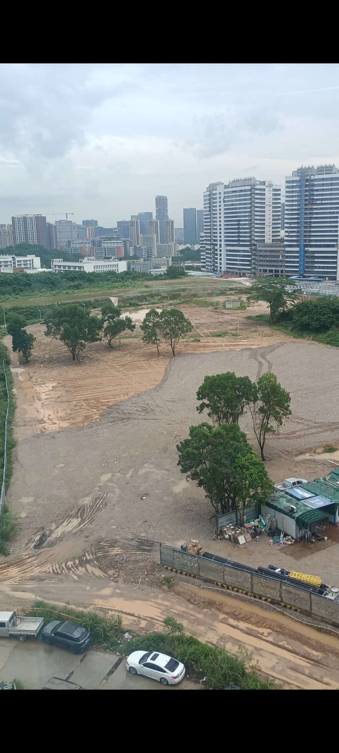 坂田杨美地铁口800米空地可驾校可堆放汽车停放2