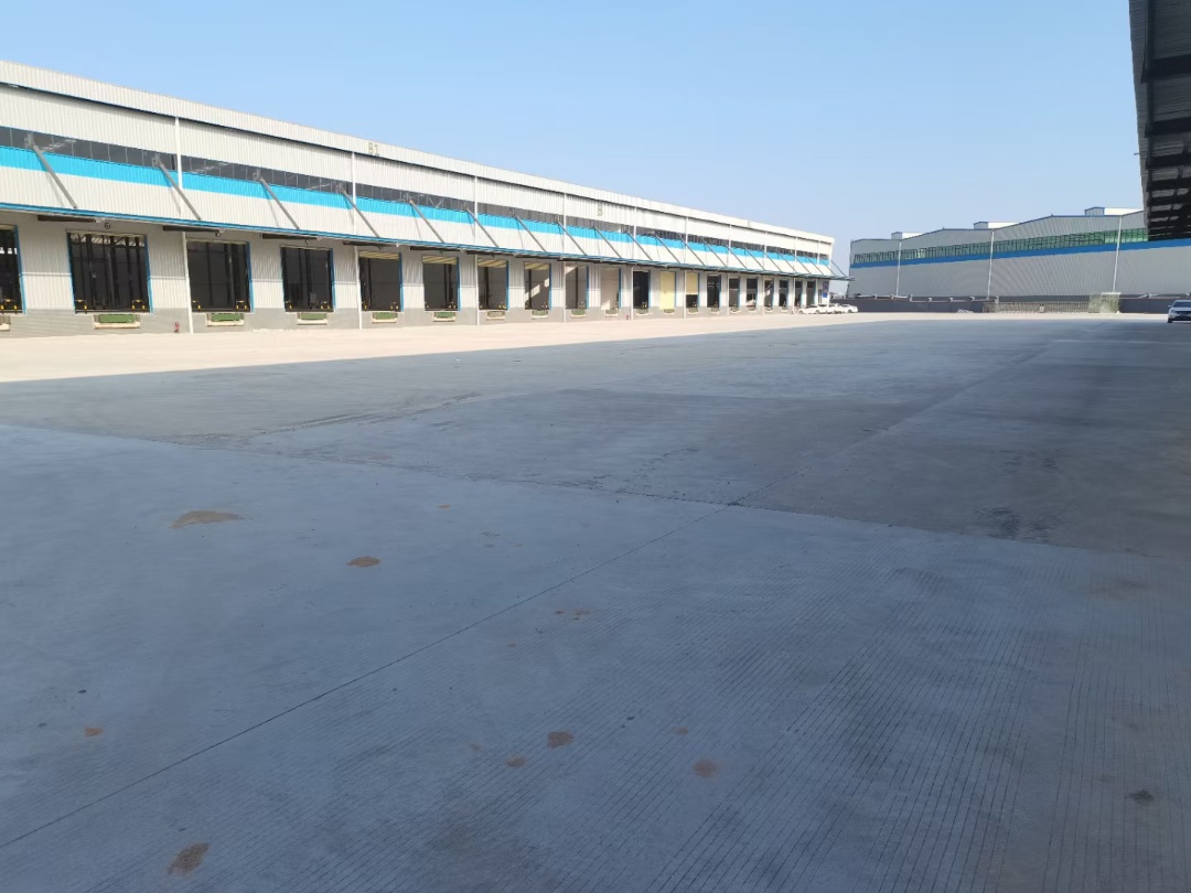 东莞#东坑全新高标台物流仓 ，A仓#9500平方，