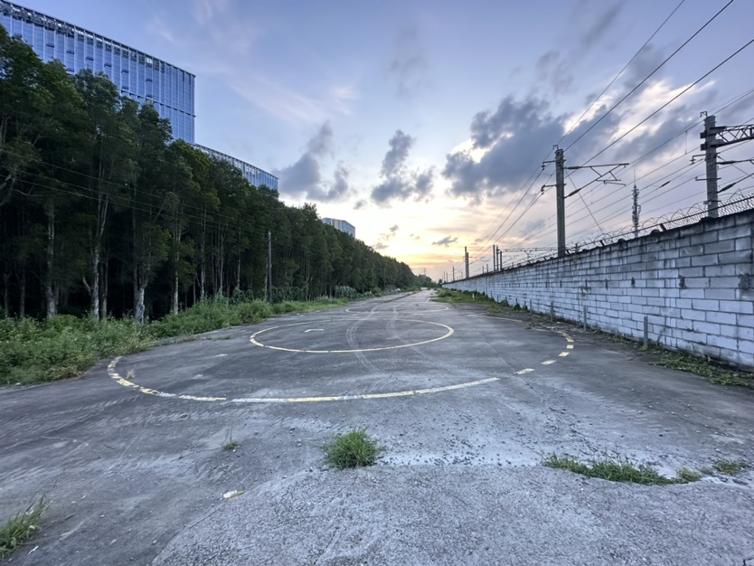 黄埔区大沙地工业用地9000平出租，可分租好进车水电齐全7