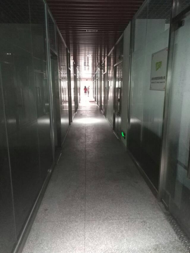 【深圳龙岗写字楼出租】豪华装修写字楼不要转