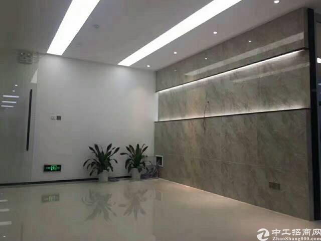 公明松白路边在建地铁口附近精装修写字楼