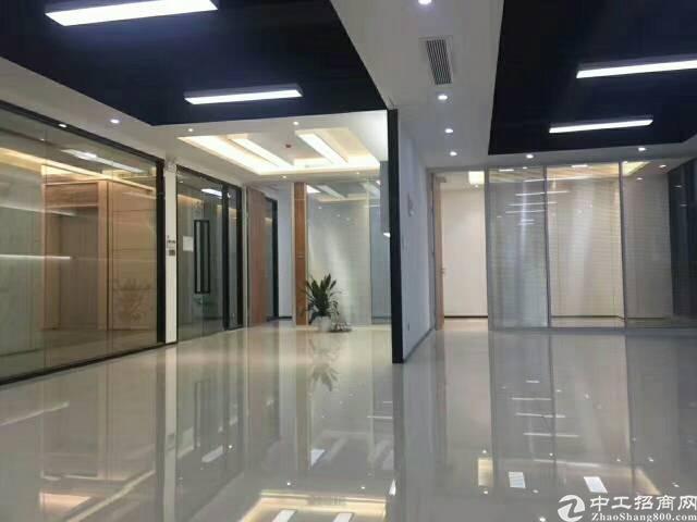 公明松白路边在建地铁口附近精装修写字楼