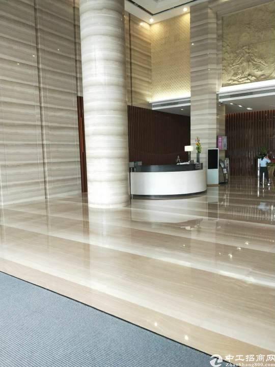 清湖地铁站精装修写字楼210平招租