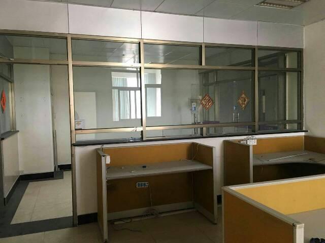 横沥镇新城路旁精装写字楼招租1000㎡