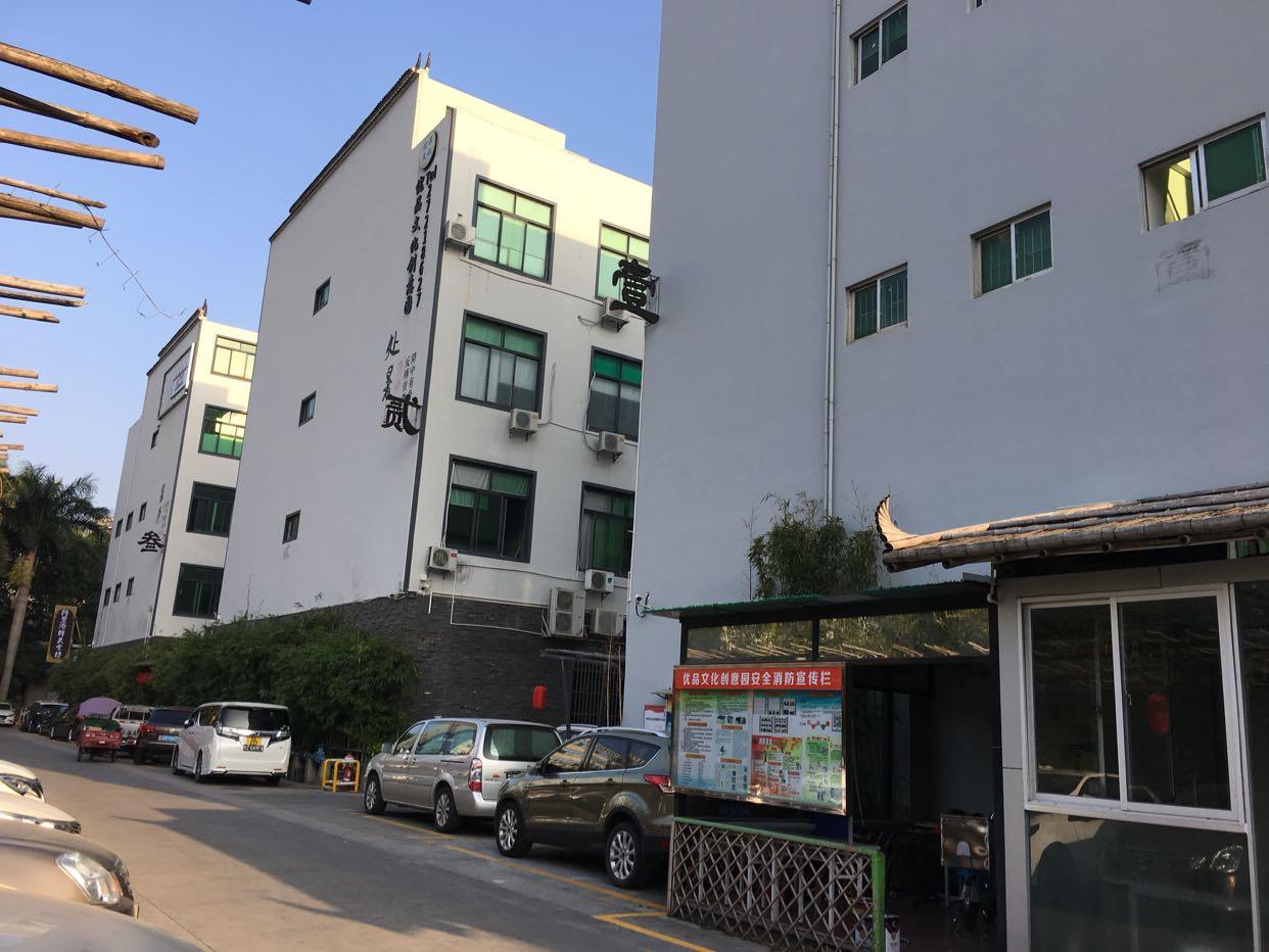 龙华深圳北站地铁口520平带价私办公室出租
