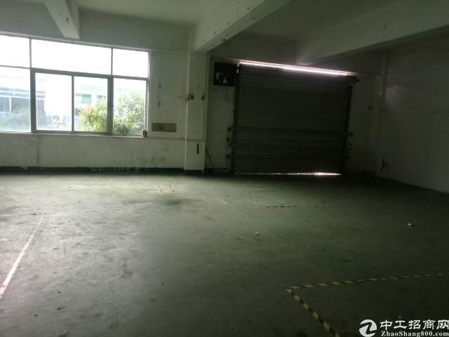 福永桥头一楼厂房出租1500平方仓库