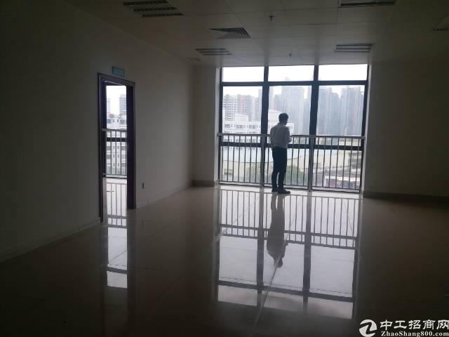 深圳北站附近甲级写字楼18楼420平方,无敌采光