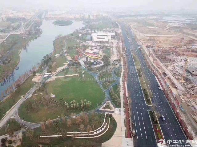 湖南省株洲市靠高速路口国有证土地出售2