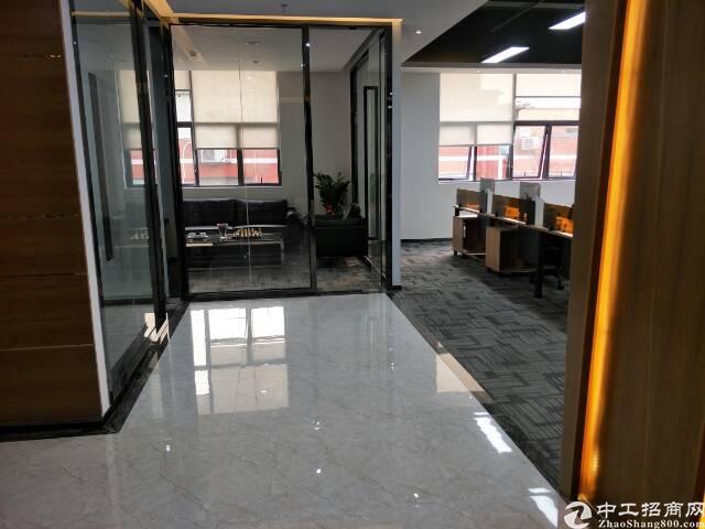 西乡豪华装修写字楼88_500平米低价出租