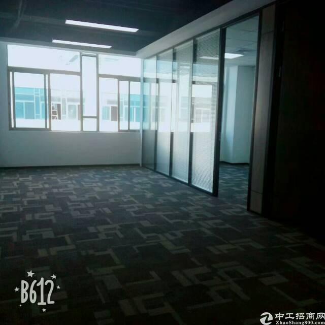 朝向西东好户型写字楼