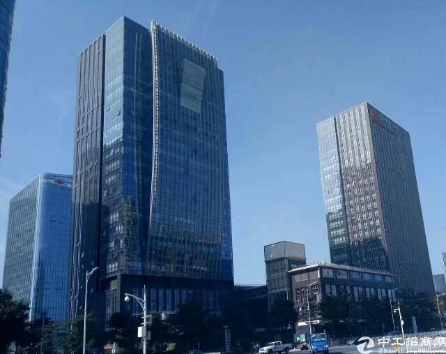 荐!物业直租龙光世纪现258平精装办公室出租