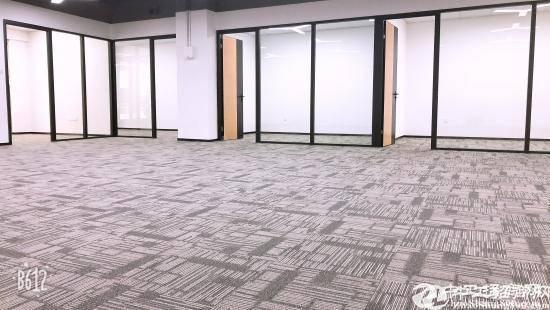龙岗坂田甲级写字楼565㎡ 层高 5.4米 使用率达75%
