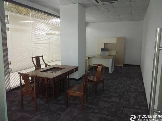 兴东花园式精装修甲级写字楼946平方招租
