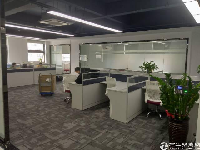 兴东花园式精装修甲级写字楼946平方招租