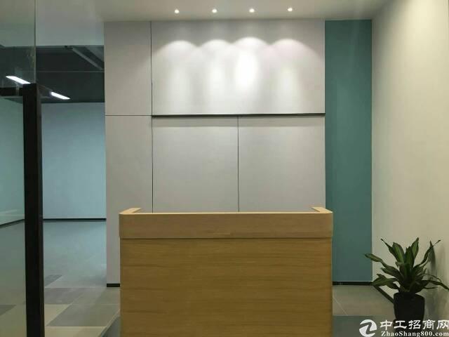 清湖地铁站附近精装写字楼78㎡起租