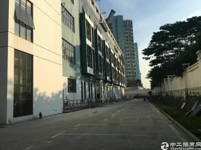 清湖地铁站附近精装写字楼78㎡起租