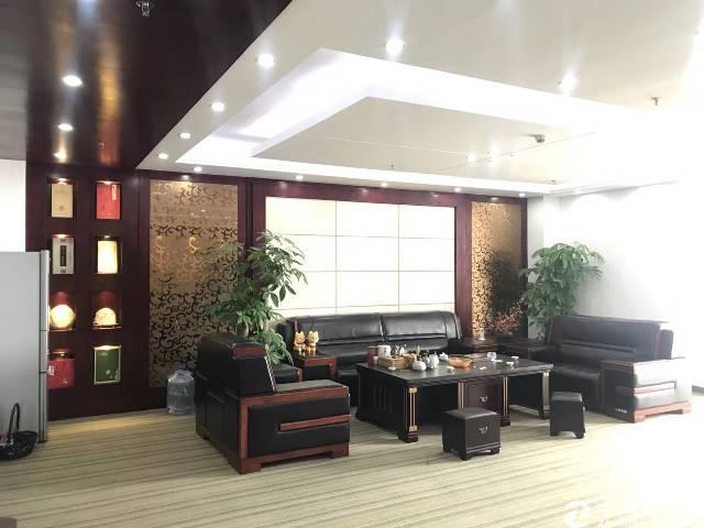 大浪行政中心附近新出带豪华装修无转让费