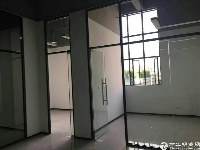 清湖地铁站附近精装写字楼78㎡起租