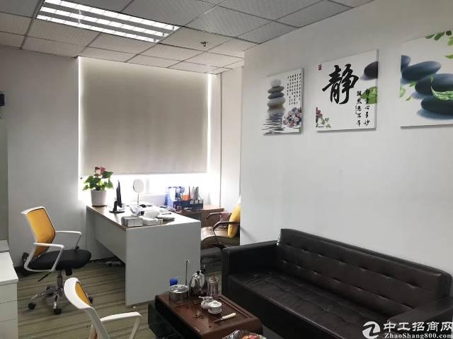 大浪行政中心附近新出带豪华装修无转让费