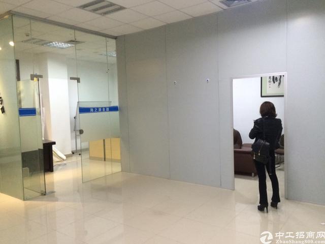 沙井地铁口附近精装修写字楼出租免中介费