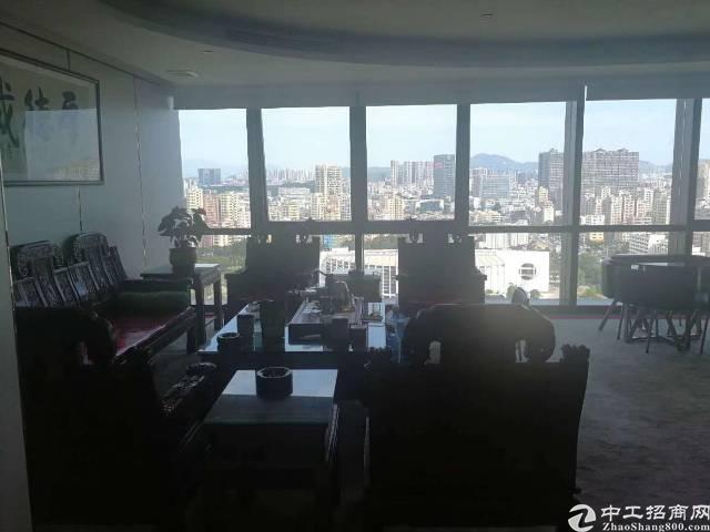 龙华中心地段5A级写字楼出租(大小可分)