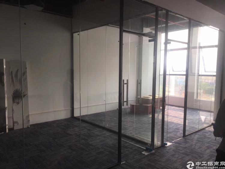 11号线塘尾地铁口 九龙大厦 原房东直招租